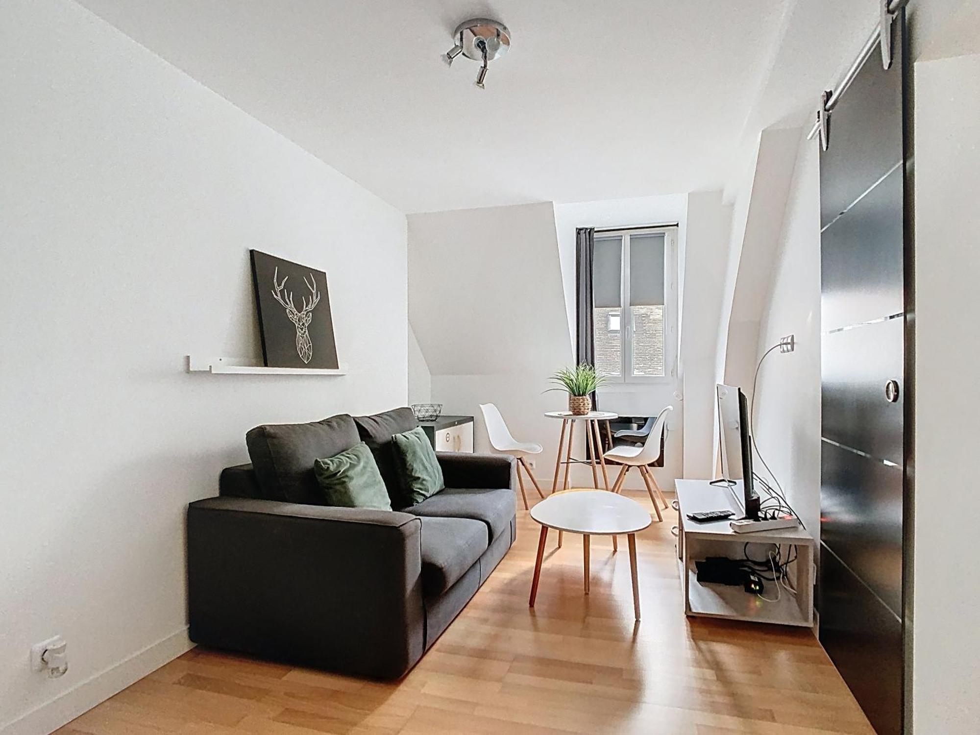 Appartement Le Briais à Melun Extérieur photo